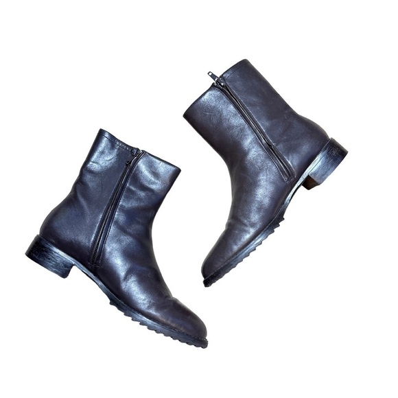 Lord & Taylor Dark Brown Leather Zip Up Ankle Boots | Size Woman’s 6 - Picture 1 of 9